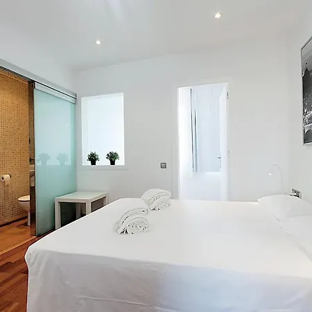 Muntanya - Apartment With Balcony Sagrada Familia Barcelona Buitenkant foto